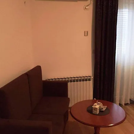Elite Guest house
