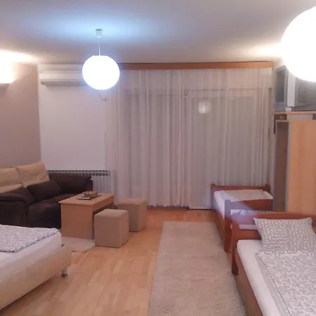 Elite Mostar