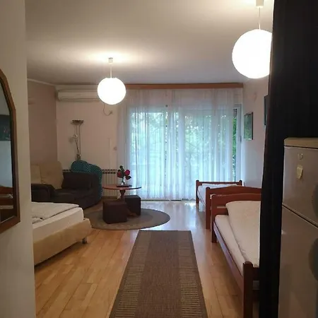 Elite Guest house 3*