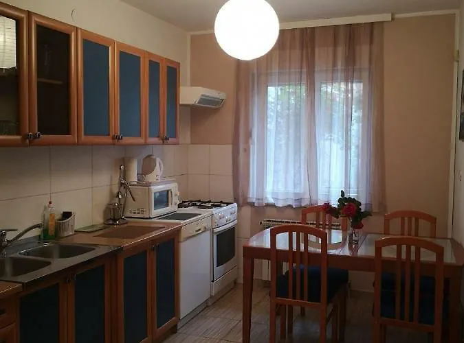 Elite Guest house 3*