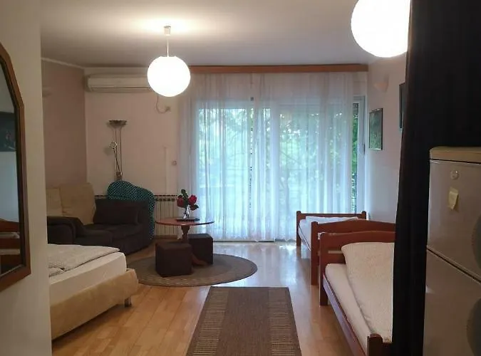 Elite Guest house 3*